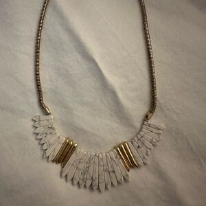 Stella & Dot Elegant Gold and White Necklace